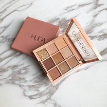 Load image into Gallery viewer, Whuda Mini Eyeshadow Palette