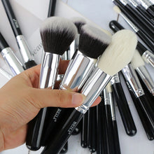 Load image into Gallery viewer, Professional 30pcs Makeup Brush set